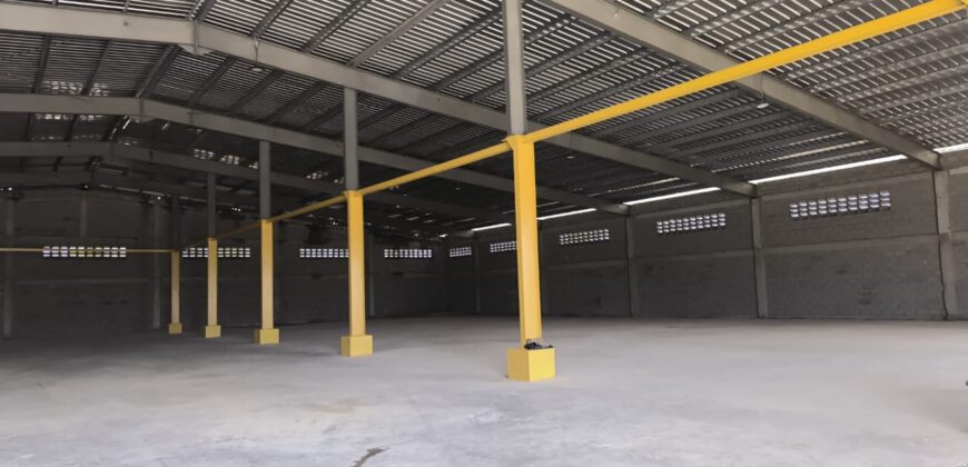 nave en alquler en san isidro Próximo a la entrada ciudad Juan bosch