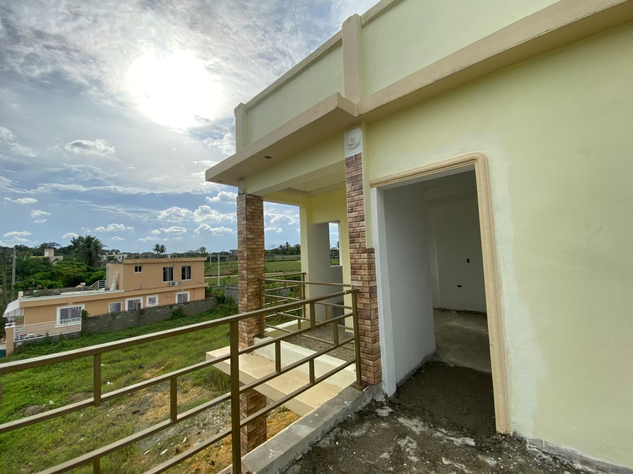 INVEST IN YOUR FUTURE! House for sale under construction